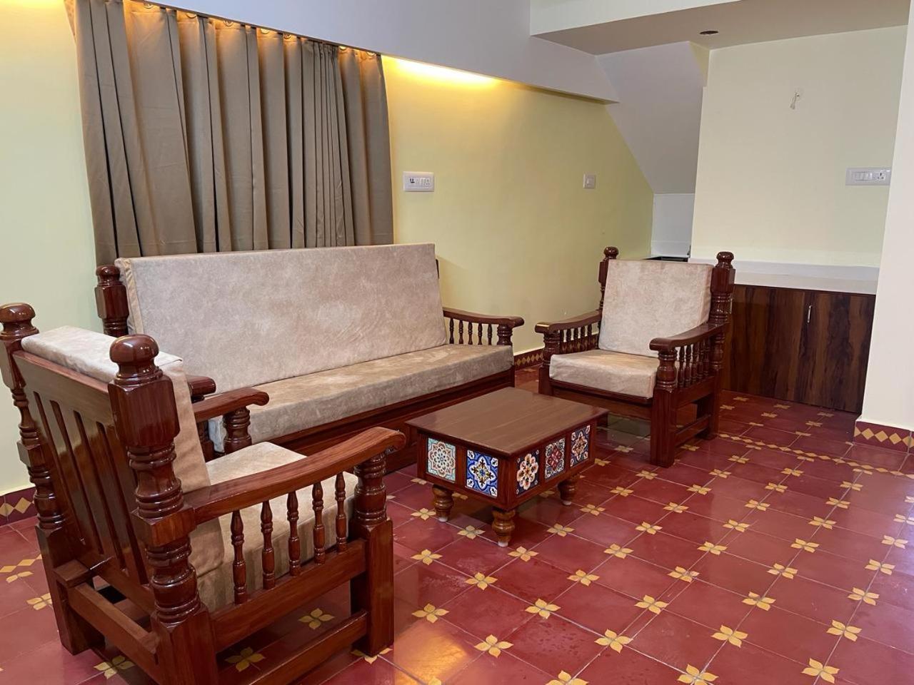 Viswa Residency Srirangam - Heritage Rooms Tiruchirappalli Exterior photo