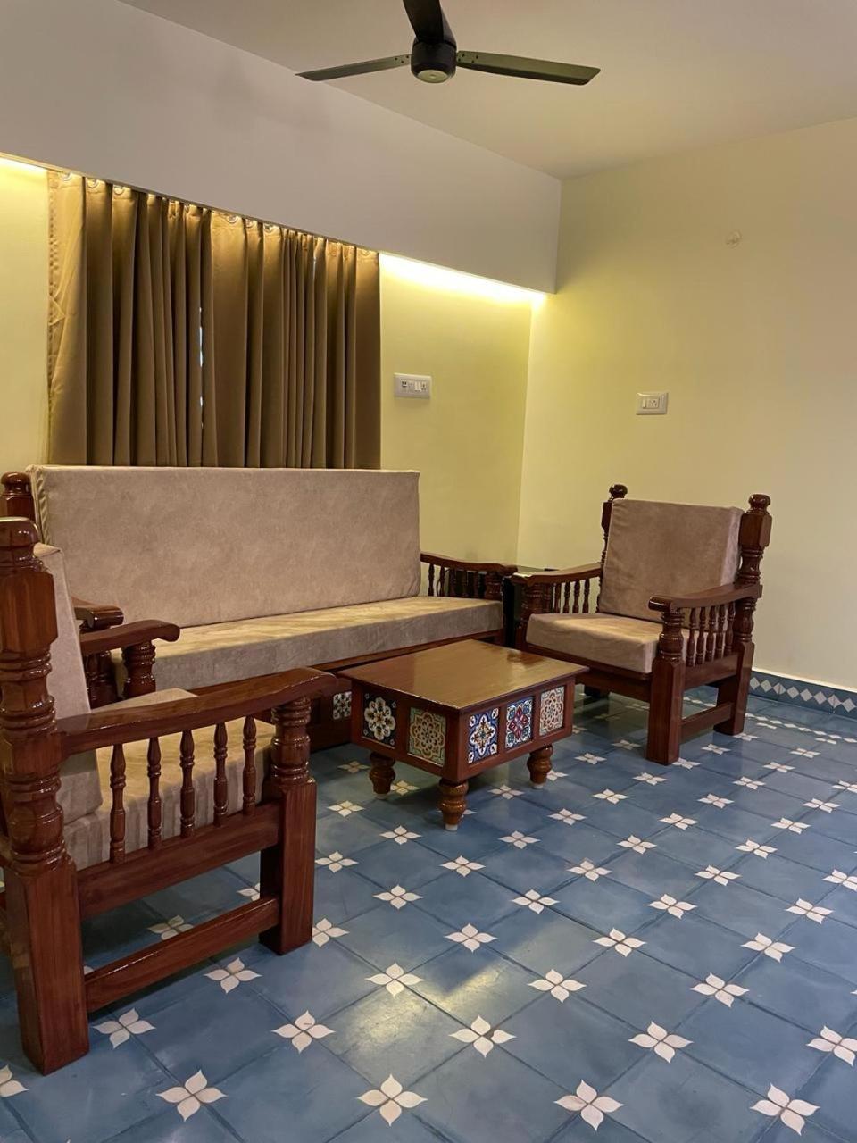 Viswa Residency Srirangam - Heritage Rooms Tiruchirappalli Exterior photo